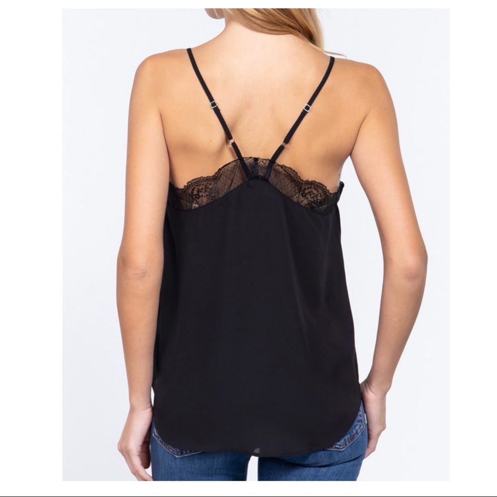 Black chic lace trim adjustable straps camisole - Picture 3 of 3
